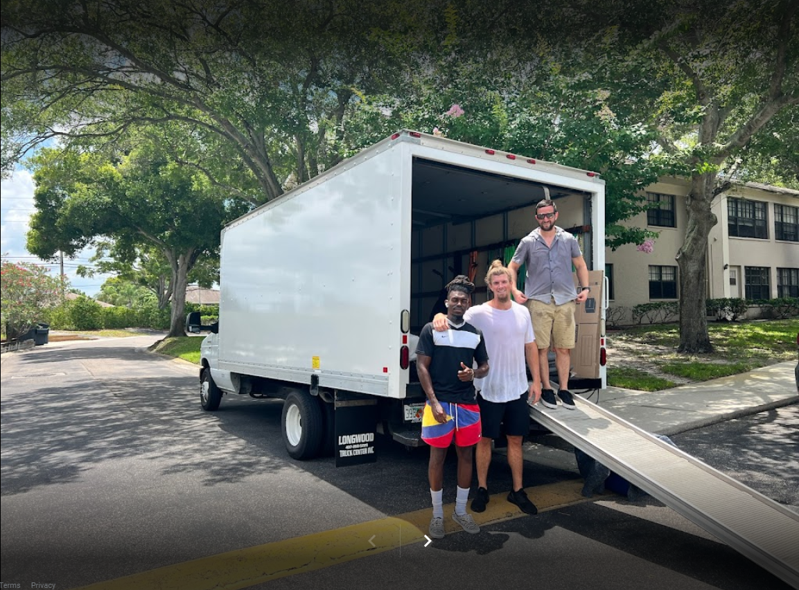 unloading-a-moving-truck
